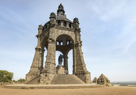 [Translate to Englisch:] Kaiser-Wilhelm-Denkmal an der Porta Westfalica ...