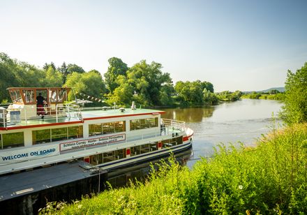 Ship at the pier in Höxter
