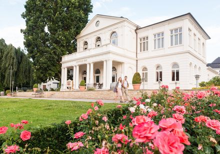 Rose garden with Leopoldsbad Bad Salzuflen